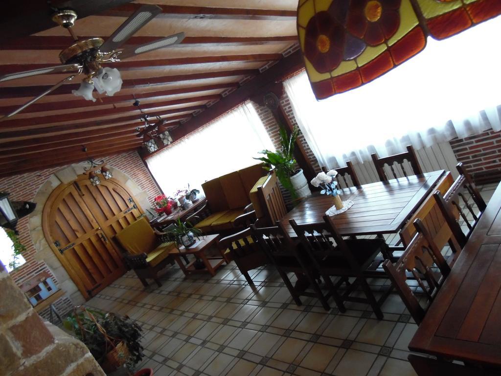 Posada La Capia Vargas エクステリア 写真