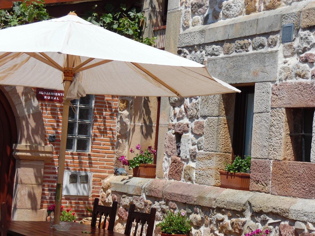 Posada La Capia Vargas エクステリア 写真